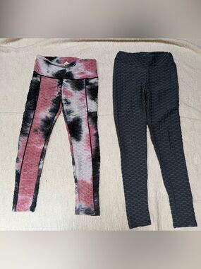 Bundle of TWO textured active leggings size teen 14